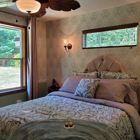 Arbor Rouge Cottage Clinton Bagian luar foto