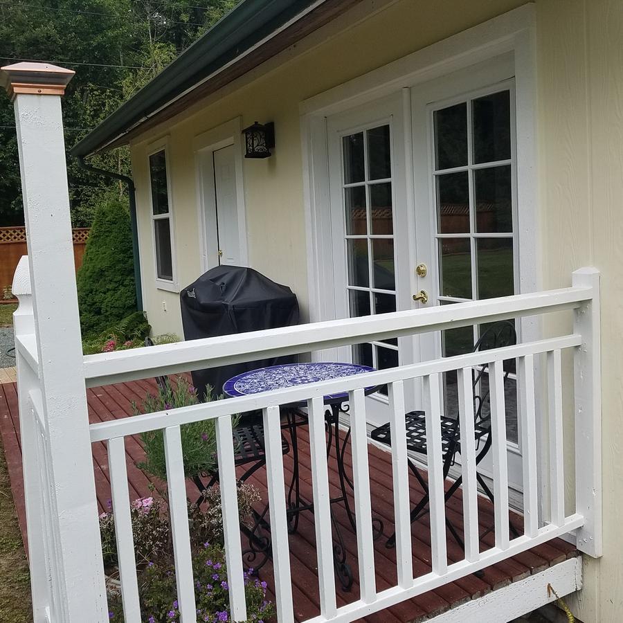 Arbor Rouge Cottage Clinton Bagian luar foto